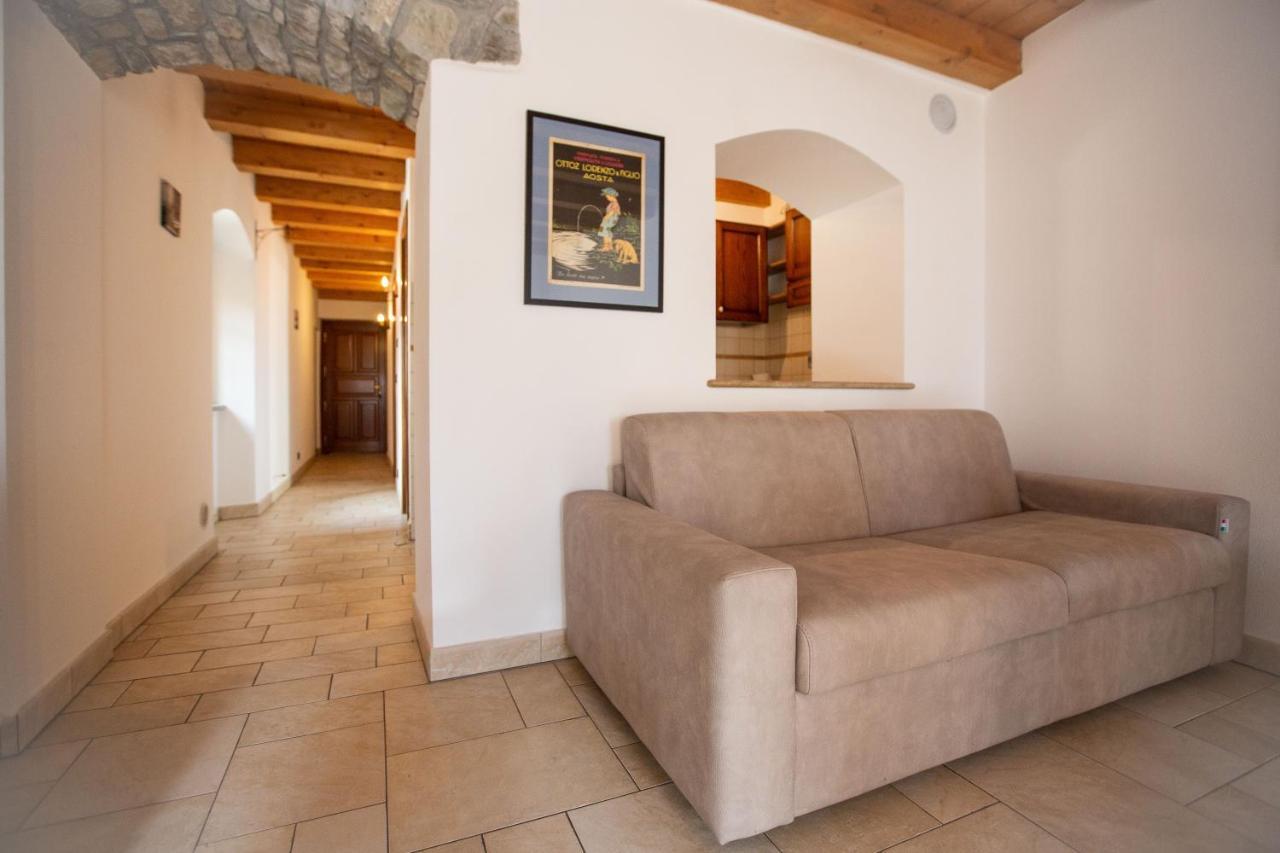 Ferienwohnung StudiÒ Aubert Aosta Exterior foto